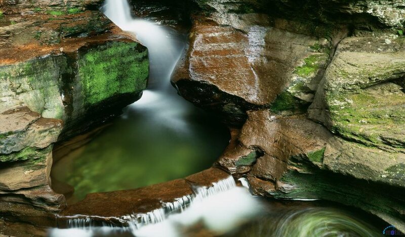 Waterfall in Rocky Canyon — Green, Serene