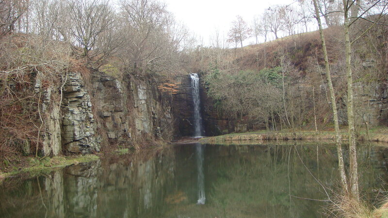 Waterfall in Rocky Gorge