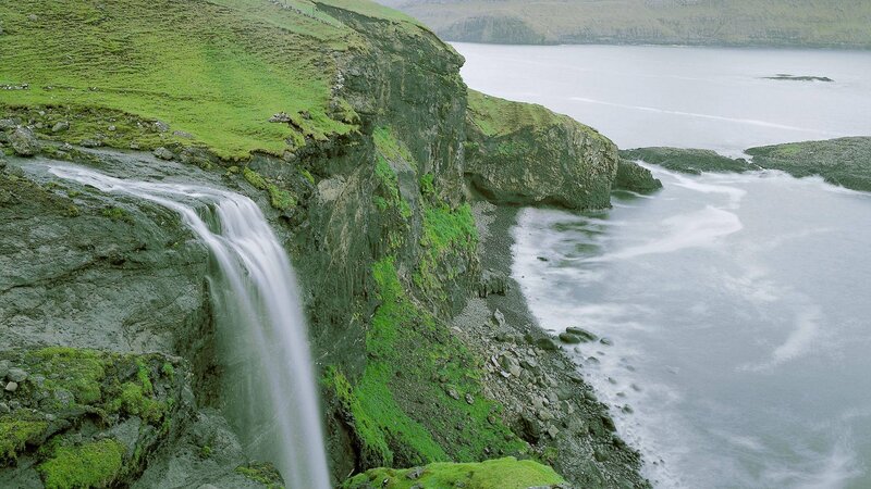 Waterfall on Cliff — Green, Serene