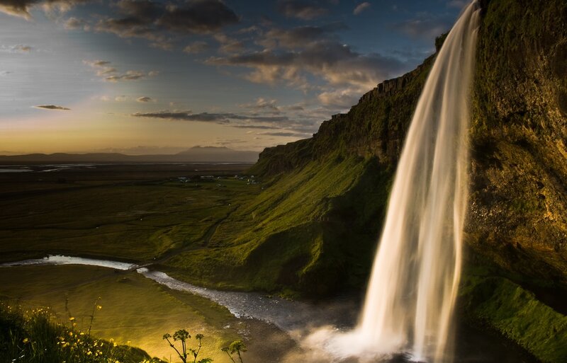 Waterfall on Cliff — Green