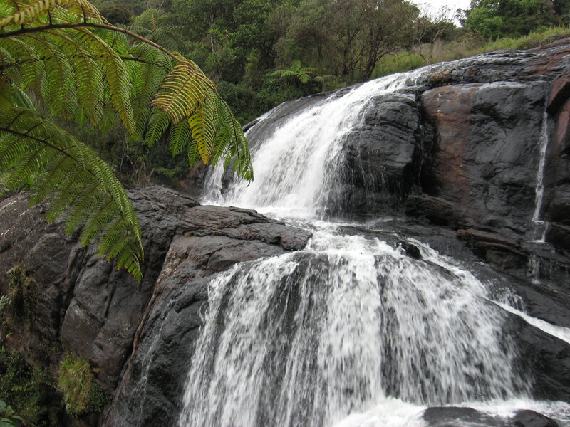 Waterfall on Rocky Cliff — Green