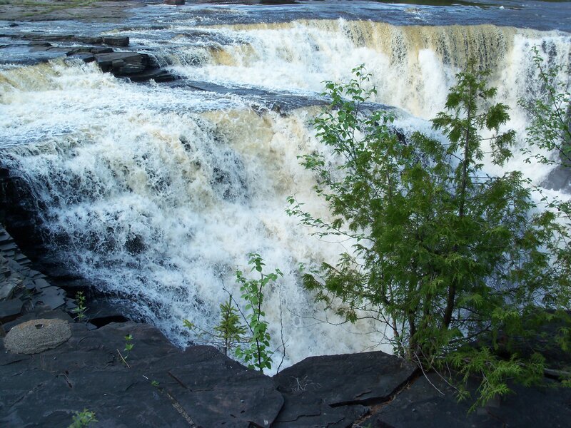 Waterfall over Rocks — Green, Dynamic, Afternoon, Photograph, Trees