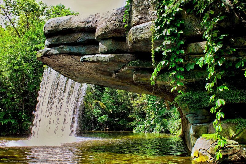 Waterfall under Rock Arch — Green, Serene