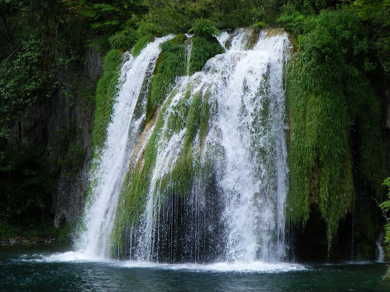 Waterfall with Green Moss — Serene