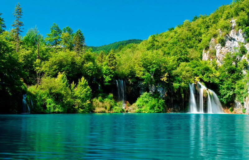 Waterfalls in Forest Lake — Blue