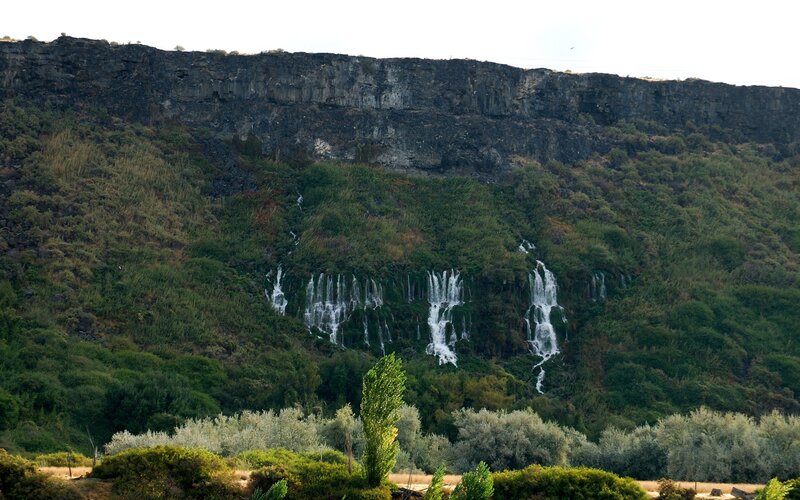Waterfalls on a rocky cliff