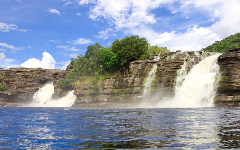 Waterfalls on Rocky Cliffs — Blue