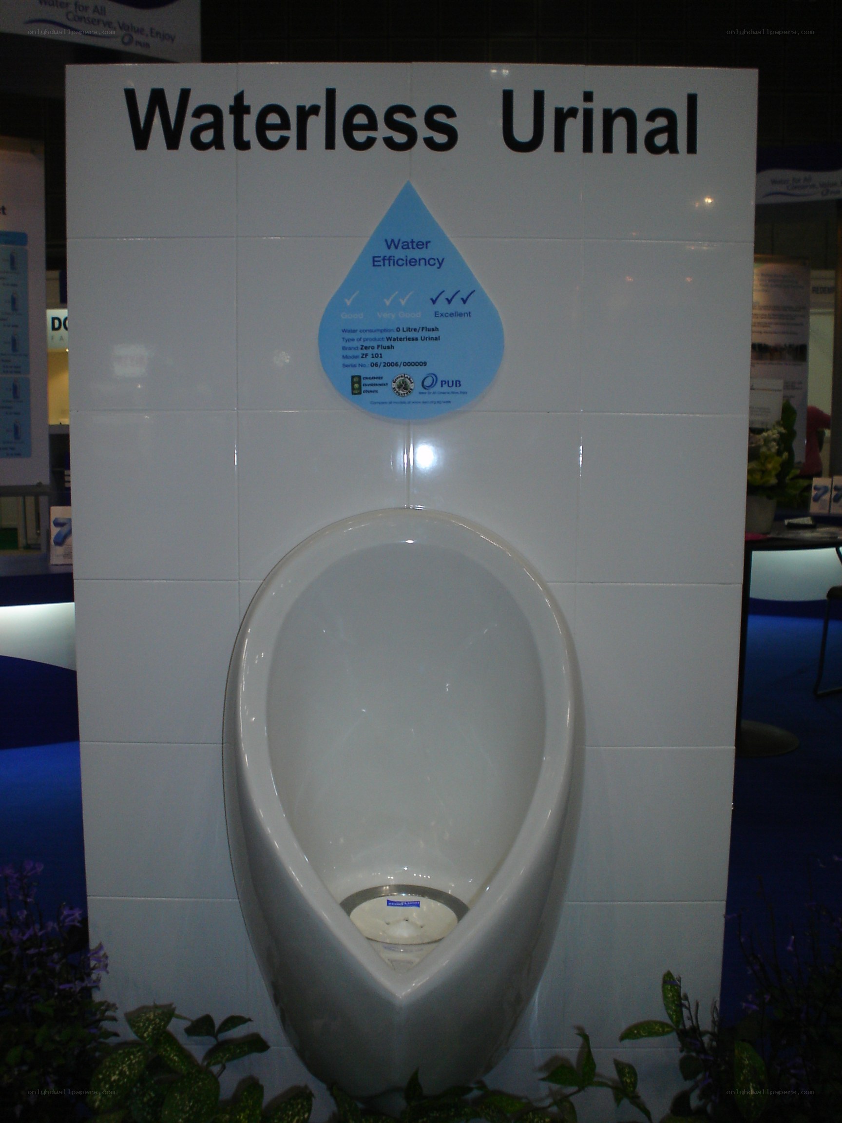 Waterless urinal display