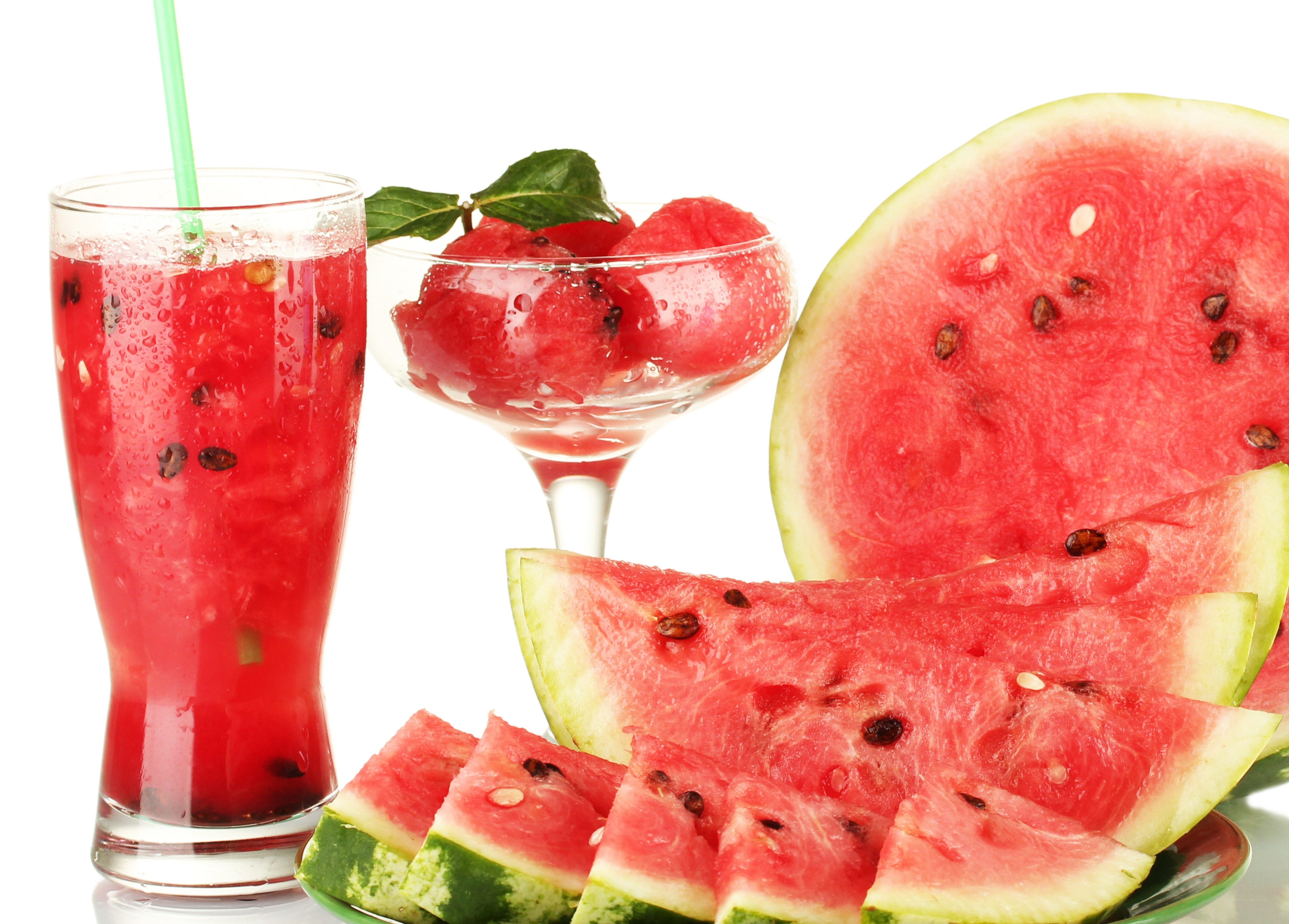 watermelon juice and slices