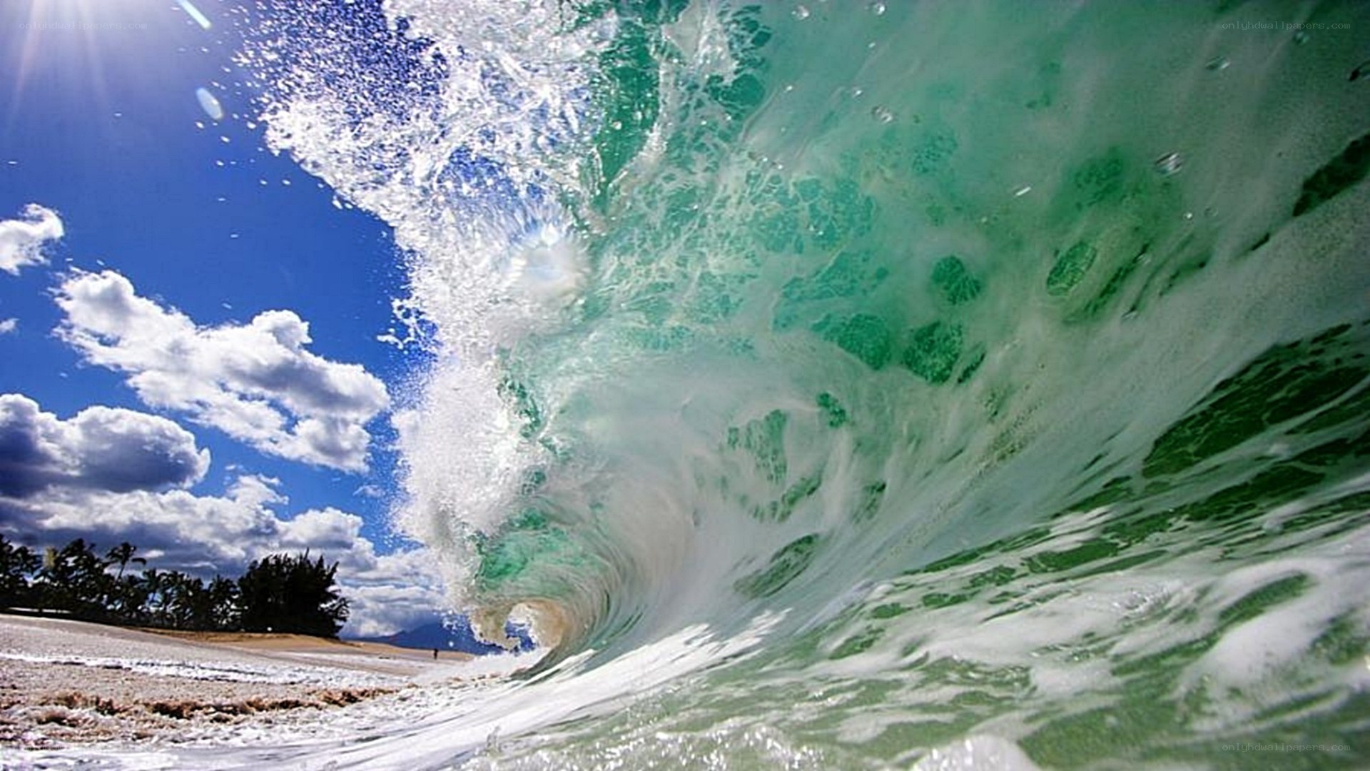 wave crashing on beach