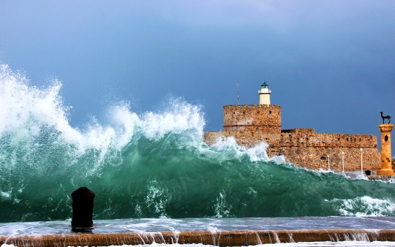 Wave Crashing on Fortress