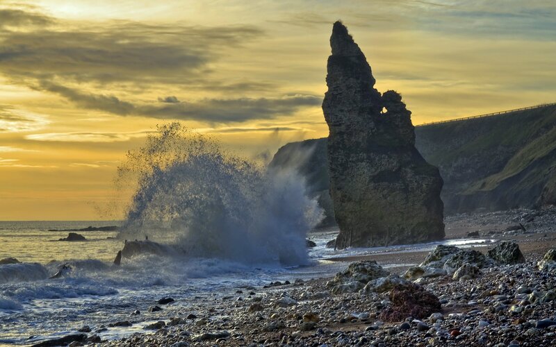 Wave Crashing on Rock — Yellow, Dramatic, Sunset