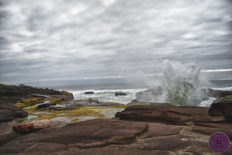 Wave Crashing on Rocks — Gray, Dramatic, Photograph
