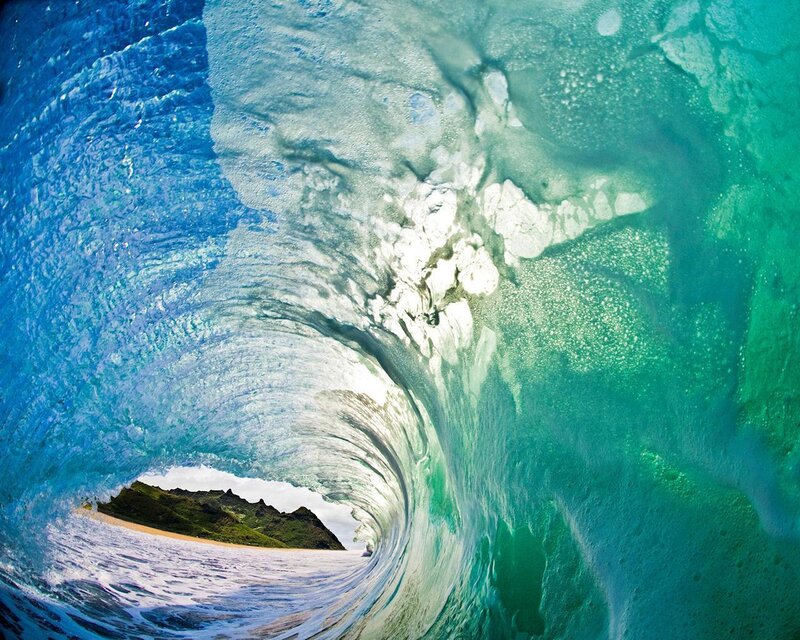 Wave Tunnel View — Blue