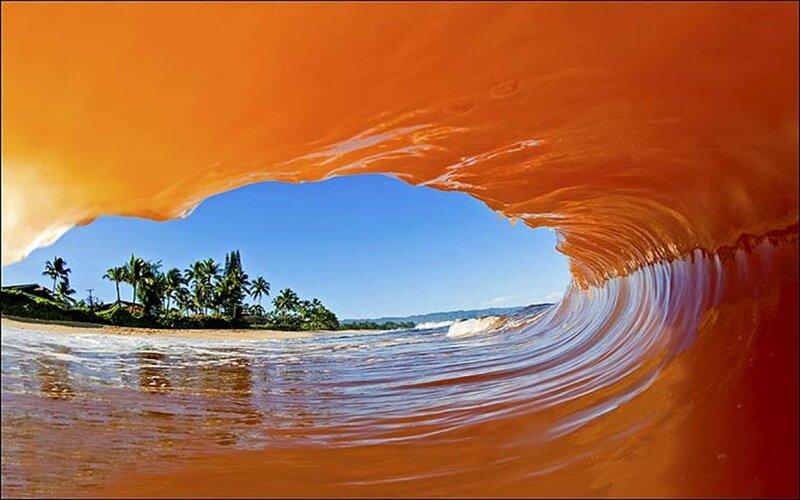 wave tunnel view of tropical beach