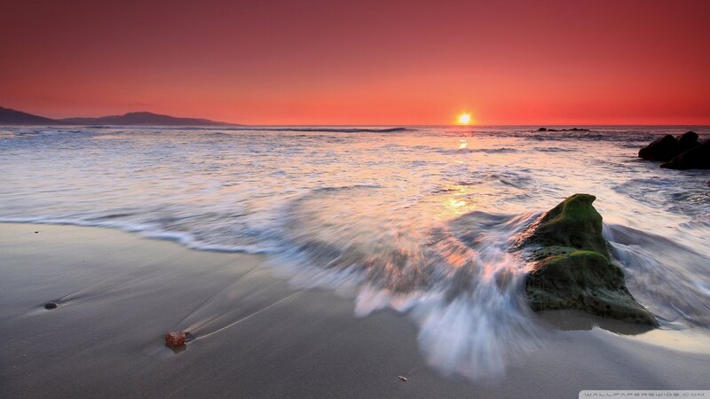 Waves Crashing on Beach — Red
