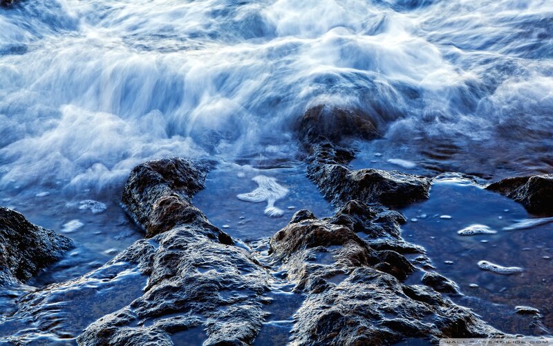 Waves Crashing on Rocks — Blue, Dynamic, Photograph, Foam