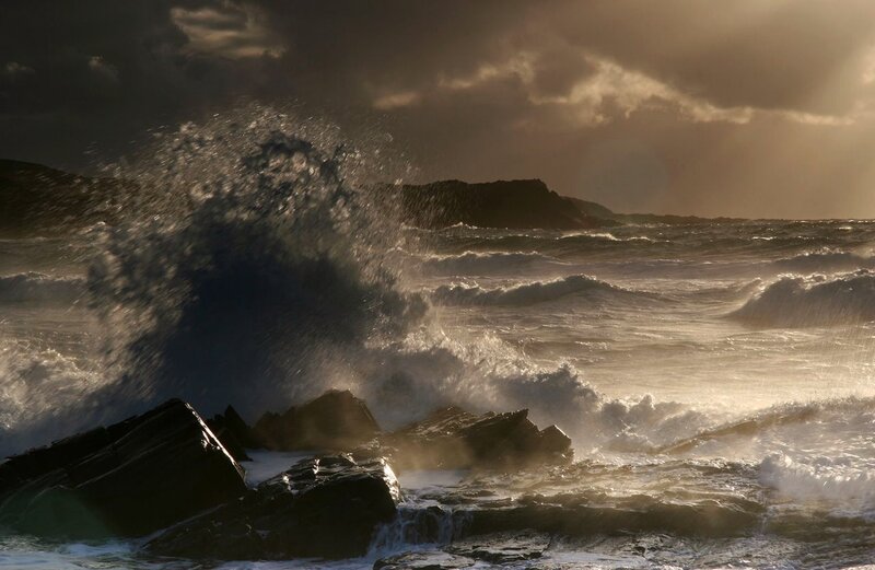 Waves Crashing on Rocks — Brown, Dramatic