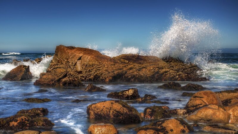 Waves Crashing on Rocks — Dramatic, Photograph