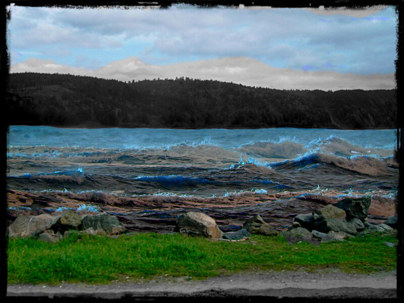 Waves Crashing on Shore — Green