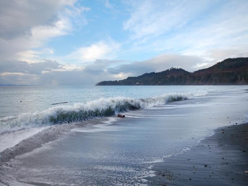 Waves on a Sandy Beach — Blue