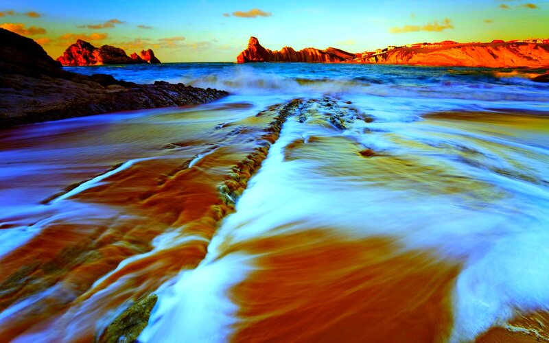 Waves on Rocky Beach — Blue