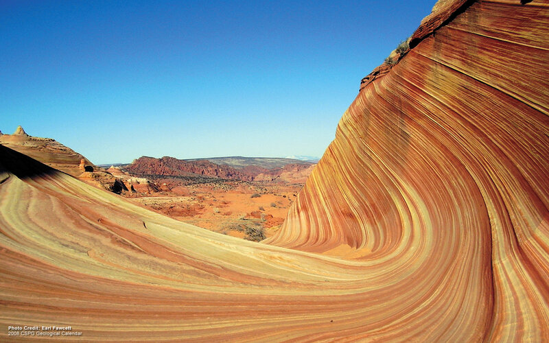 Wavy Sandstone Formation