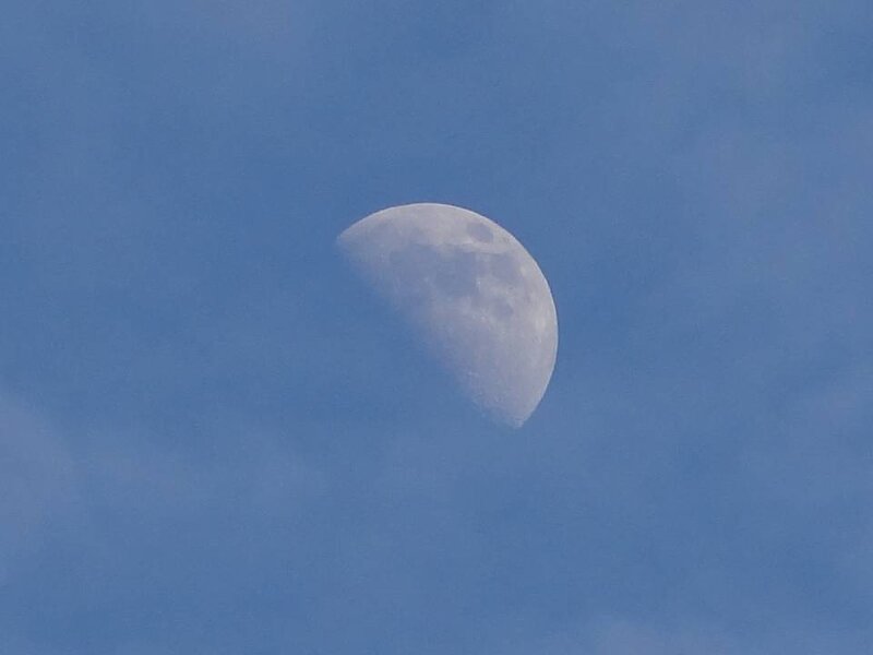 Waxing Crescent Moon — Blue, Calm