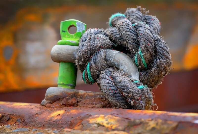 Weathered Rope Knot — Brown