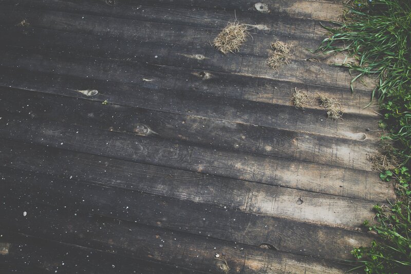 Weathered Wooden Planks — Black