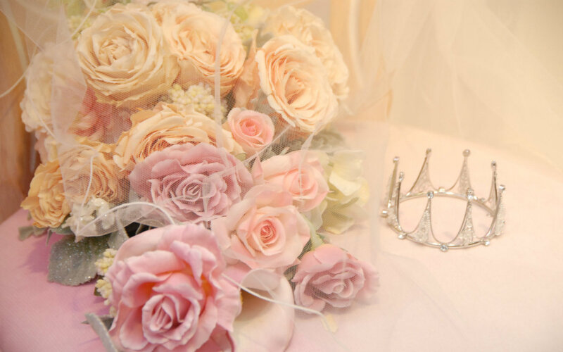 Wedding Bouquet and Crown