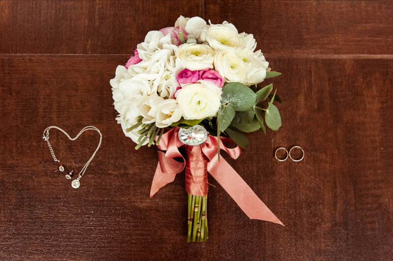 Wedding Bouquet and Rings — Brown