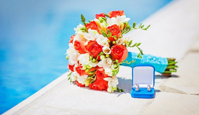 Wedding Bouquet and Rings — Red