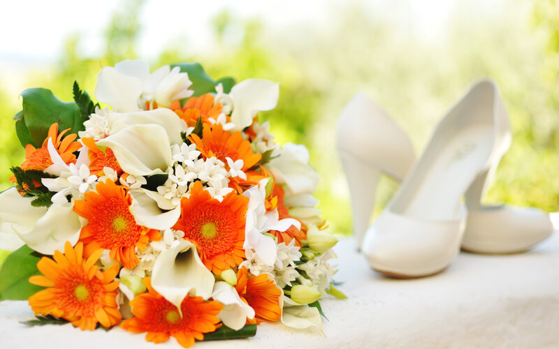 Wedding Bouquet and Shoes — Orange, Serene