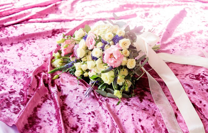 Wedding Bouquet on Fabric — Pink