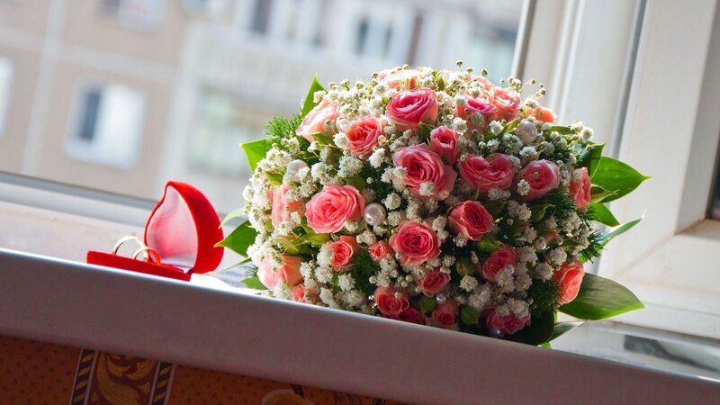 Wedding Bouquet on Windowsill — Pink, Calm