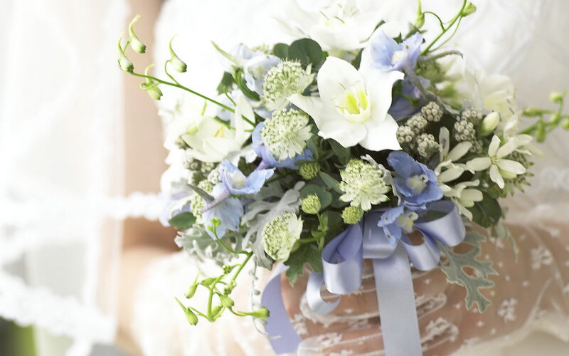 Wedding Bouquet — White, Serene