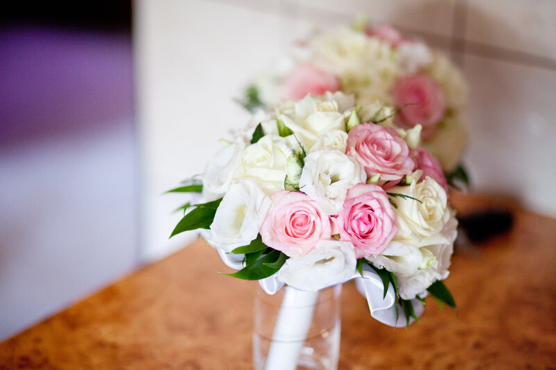 Wedding Bouquet with Roses — Pink, Calm