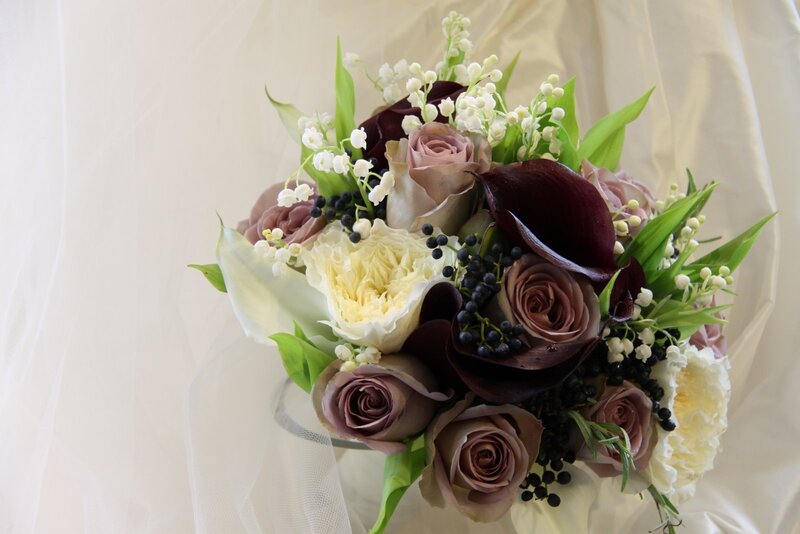 Wedding Bouquet with Roses — Purple