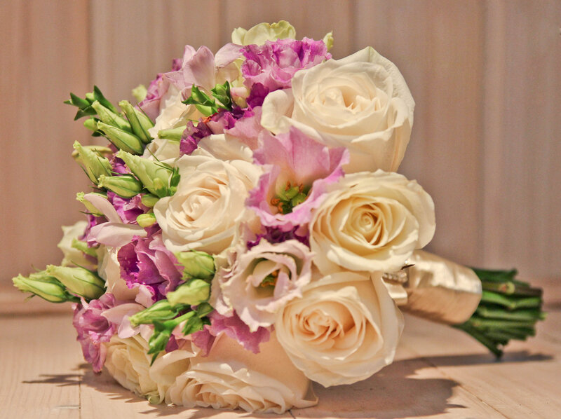Wedding Bouquet with Roses — White, Calm
