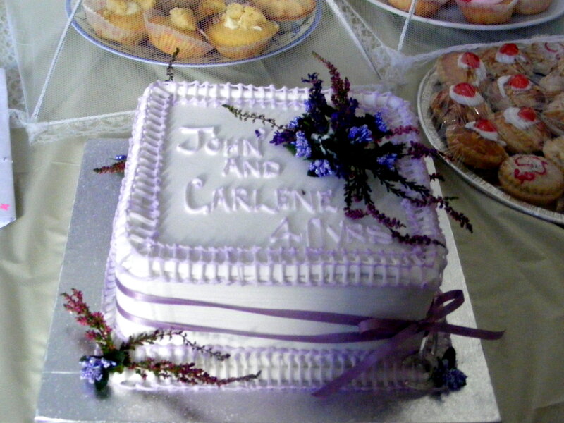 Wedding cake with flowers