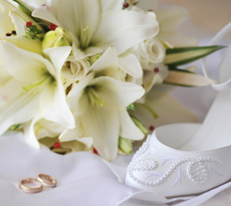 Wedding Rings and Bouquet — White, Serene