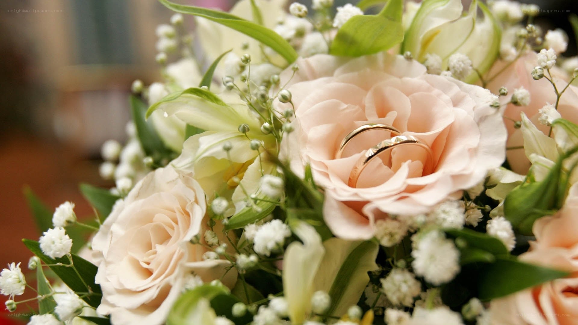 wedding rings in flower bouquet