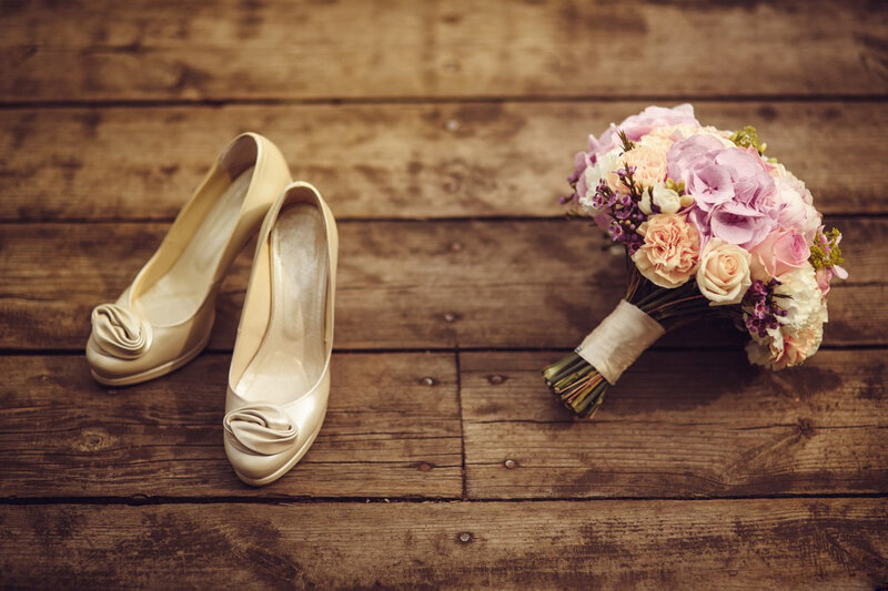 Wedding Shoes and Bouquet — Brown
