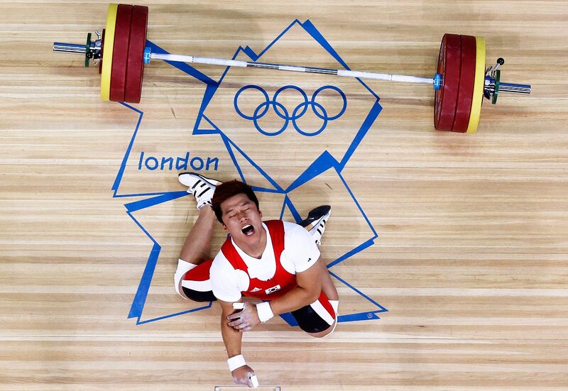 Weightlifter after failed lift