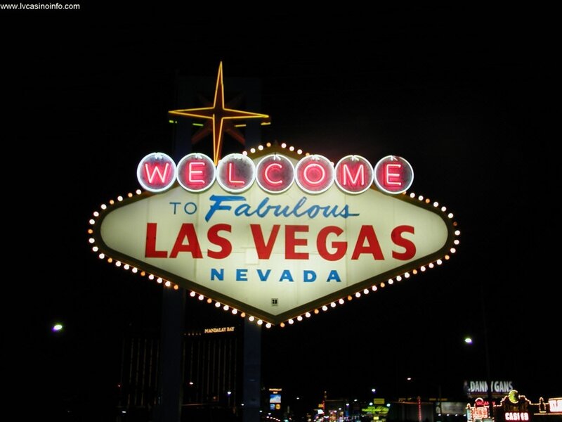 Welcome to Fabulous Las Vegas sign