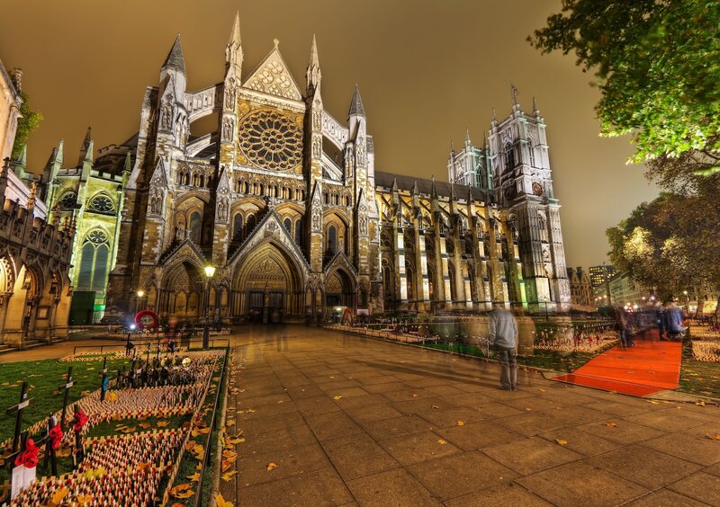 Westminster Abbey at Night — Brown, Somber