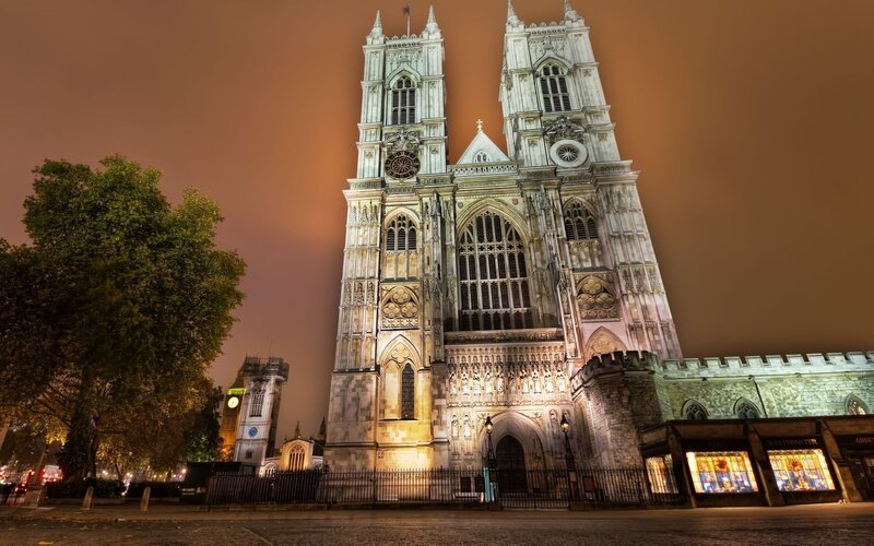 Westminster Abbey at Night — Orange, Dramatic