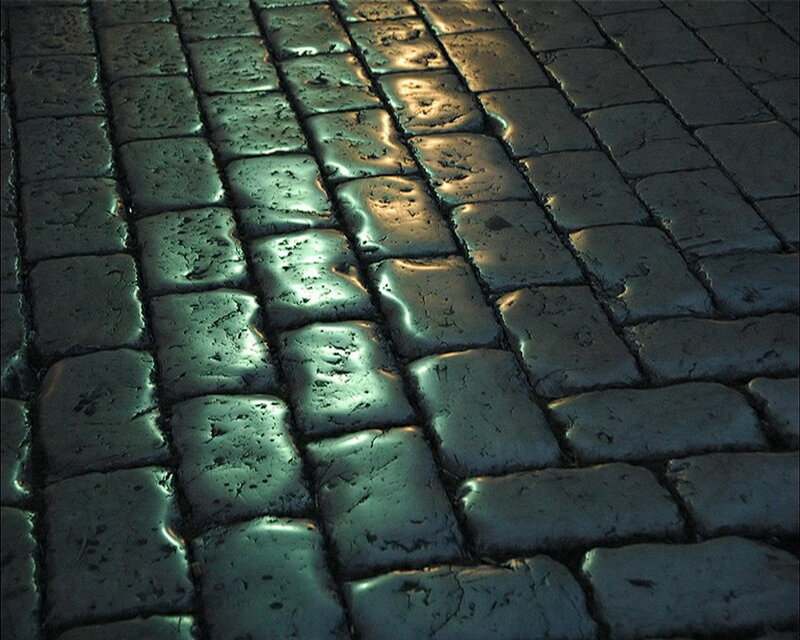 Wet Cobblestone Pavement — Gray