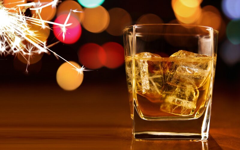 Whiskey Drink with Ice — Brown